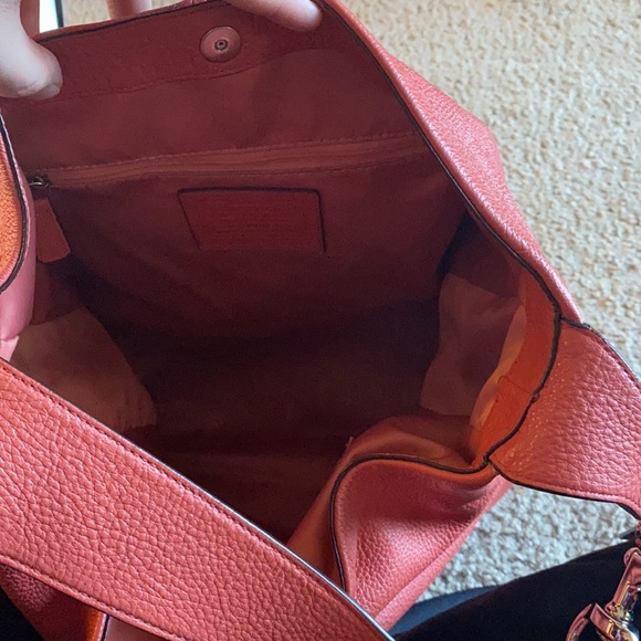 Coach Avery Peddle Leather Hobo Shoulder Bag - Picture 5 of 7